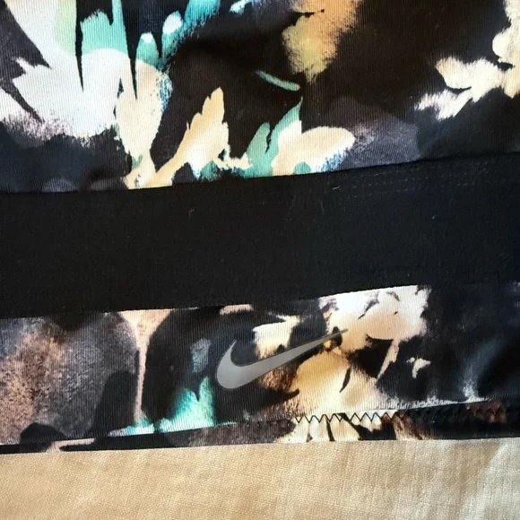 Nike Indy Light Support Padded Floral Sports yoga workout Bra size Small - Picture 3 of 5
